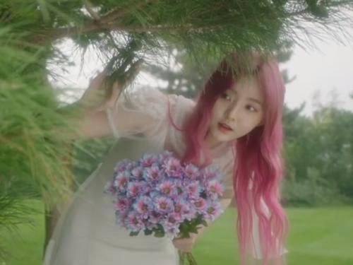  硬糖少女303|硬糖少女团综预告？希林娜依·高和赵粤爆笑互动，粉丝却坐不住了