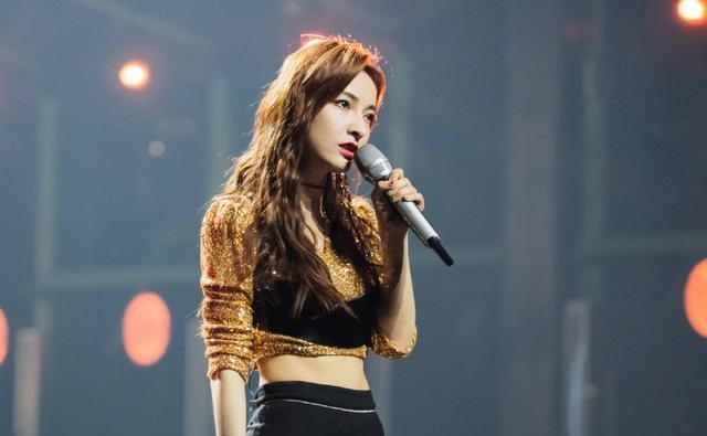  暂列|《浪姐》复活赛投票沈梦辰暂列第一或！许飞被质疑刷票后排名下降