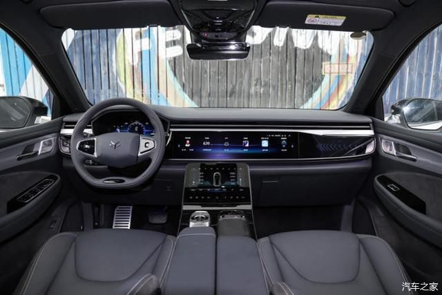  即将|预售28万起，续航最高653公里，ARCFOX αT即将上市