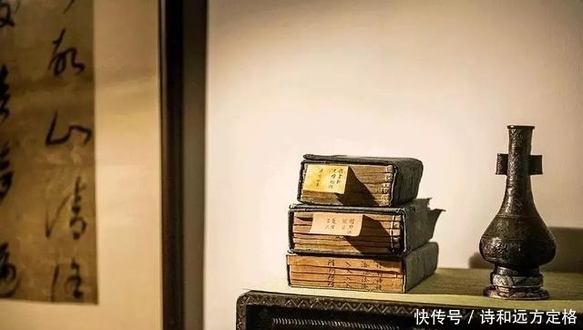  至少|中国最美的十本书，一生至少读一次