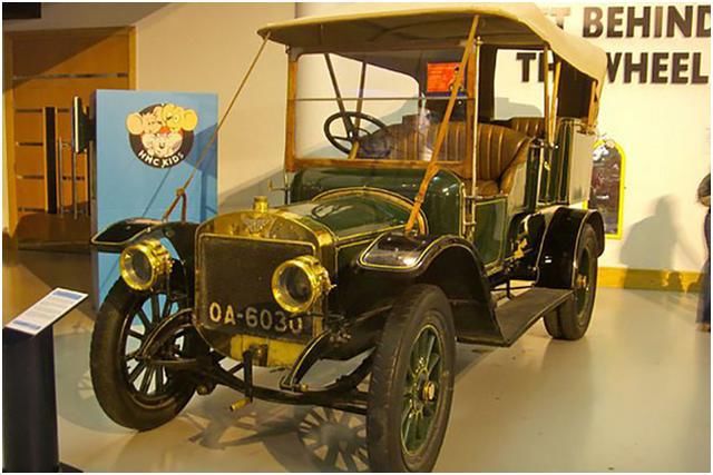  皇室|这三个英国经典汽车品牌，曾是英国皇室座驾，如今已经消失