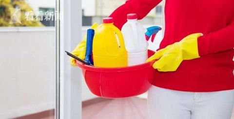 女子|女子擦洗浴室瘫倒窒息身亡 元凶竟是两瓶清洁剂