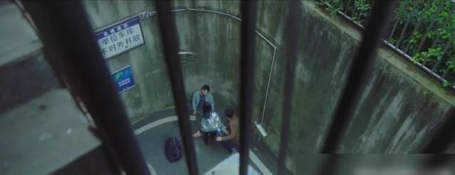  标题|Mirror拉片的标题：三《暗黑者》