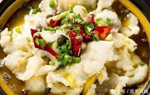 易碎|做酸菜鱼,不能直接下锅煮,学会3个小妙招,鱼片滑嫩不易碎