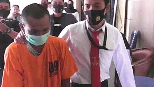 老妇|35岁男子潜入6旬老妇家中将其侵犯,现被逮捕或面临12年监禁