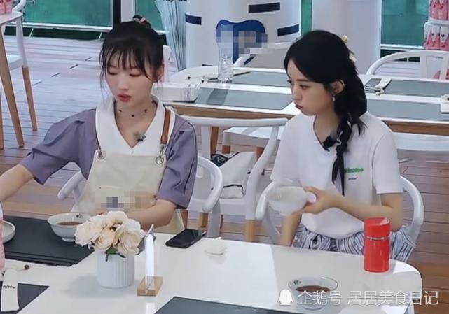 海鲜|《中餐厅》林大厨做海鲜冒菜!赵丽颖说出一份的价格,网友:打扰了!