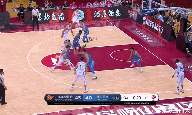 林书豪|瘦死的骆驼比马大!林书豪三次羞辱赵睿,CBA和NBA,为什么会差这么大