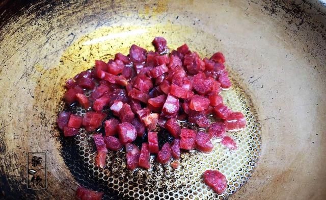  炒米饭|剩米饭也要吃得有滋有味，加这几样食材一炒，好看又好吃，特别香