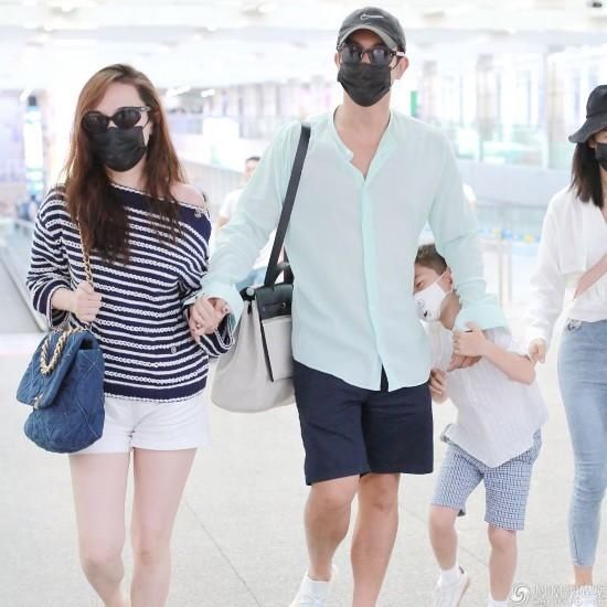  热裤|霍思燕穿热裤秀玉腿获老公守护 嗯哼被杜江“夹着走”场面搞笑