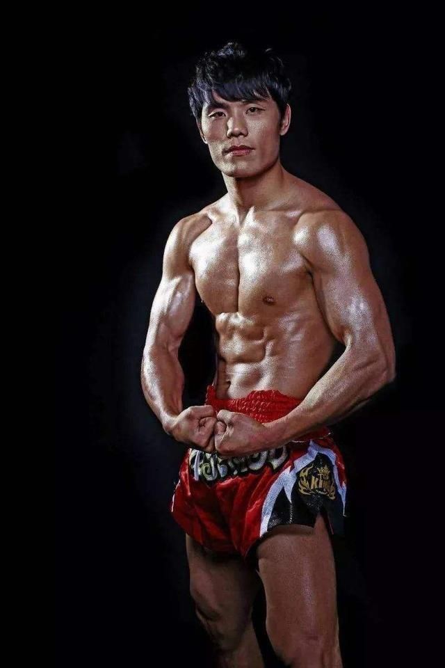  轻点|死神方便再遭和喜格图挑战：怂了是不是，我轻点打你可以了吧