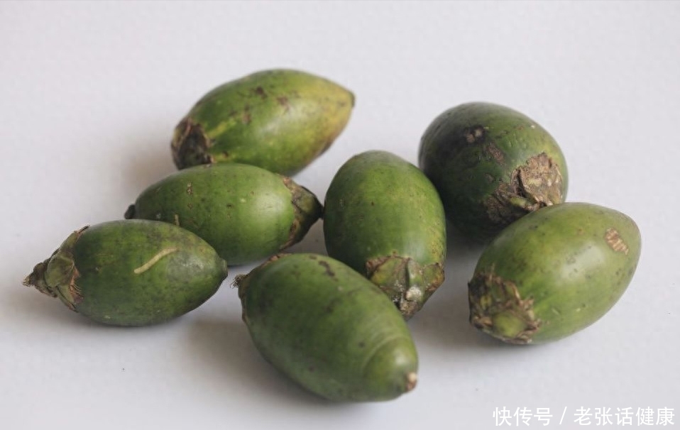 多吃水果伤肝(多吃水果对肝好，但有4种水果，或比喝酒还伤肝，劝你趁早管住嘴)