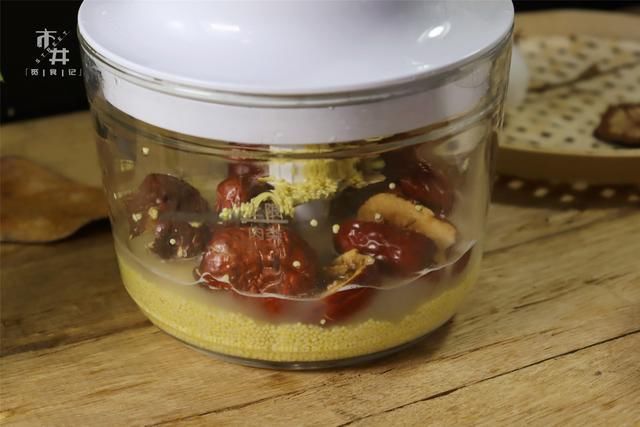  红枣|快立秋了，这食材该抓紧吃了，我家每年都要蒸几十次，清香软糯