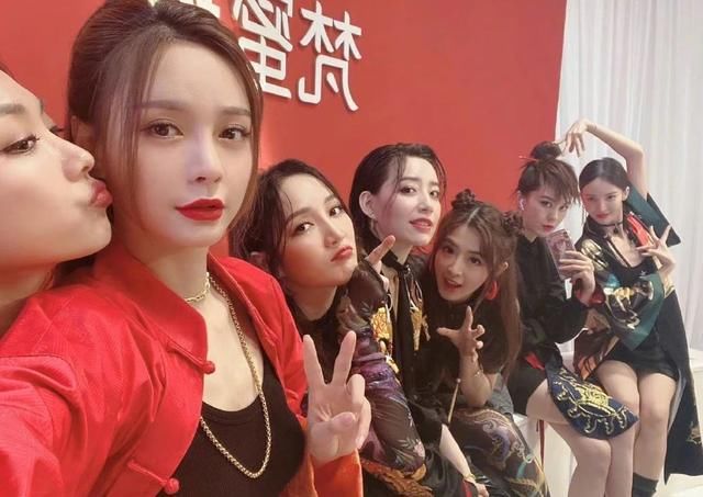  档综艺节|从全网黑到零差评，短短几年逆转翻盘，沈梦辰是如何做到的？