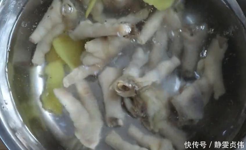 清爽|清爽又香辣的柠檬鸡爪,做法简单,口感爽脆,好吃到停不下来
