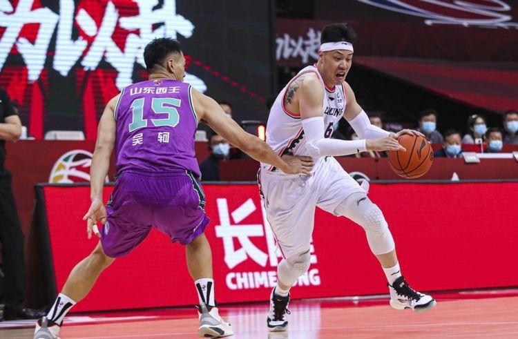  比赛|辽宁男篮坏消息！24+4悍将恐缺席季后赛，杨鸣已经没有退路