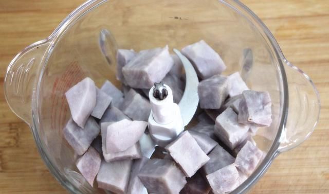 二姐|秋天,用这美味当主食,加上牛奶拌一拌,比面包香甜,营养还好吃