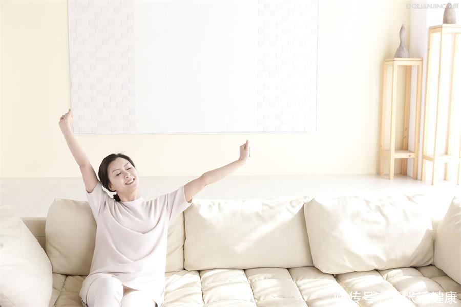 经常揉肚子能治哪些病(老人常言：揉肚子治百病，事实真的如此吗？)