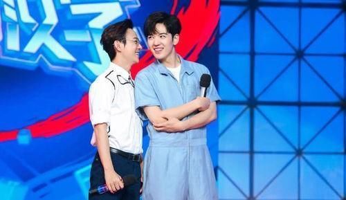  新低|《快本》收视创历史新低，选接班人网友愤怒，流量明星成遮羞布