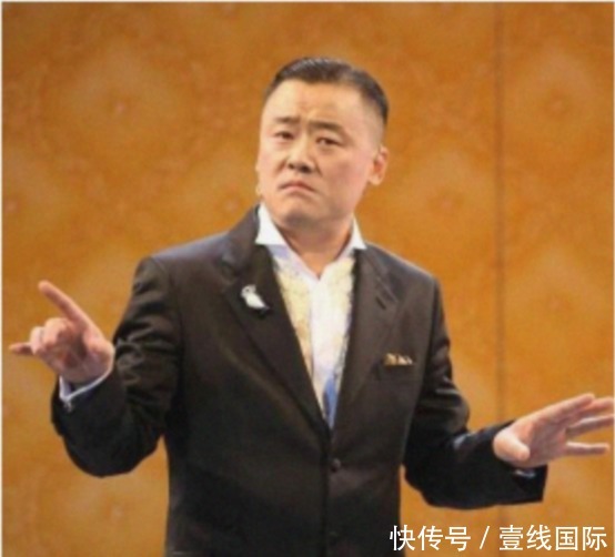 情绪|死亡13万,周立波在美嚎啕大哭,难道情绪崩溃想回国?这次凉透了