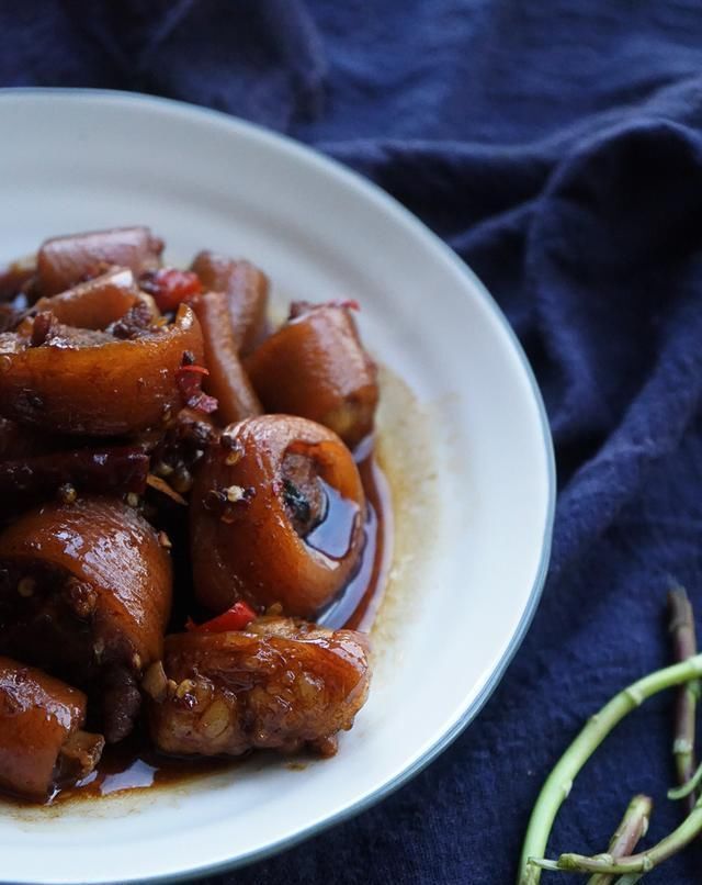 买请|四根四十元,菜场里最不起眼的下酒菜,想买请先预约