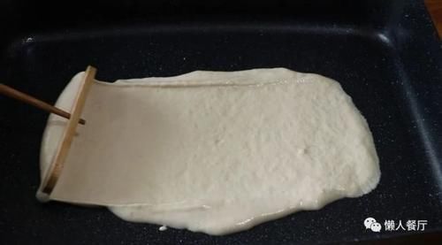 蛋糕|不用烤箱,不用电饭锅,这是用平底锅就能做的蛋糕卷,一次性成功