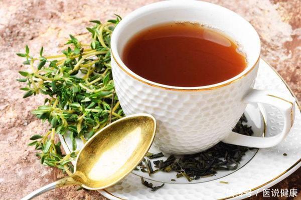 隔夜菜隔夜茶隔夜水到底能不能吃(隔夜茶、隔夜水、隔夜菜……哪些不能吃？3个实验告诉你真相)