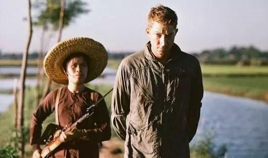 二战中|一组老照片；苏军俘虏第一位德国元帅及苏军入侵布拉格