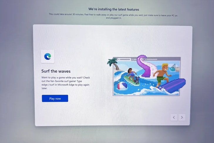 微软 Win11 OOBE 流程添加“冲浪”小游戏，让用户打发等待时间