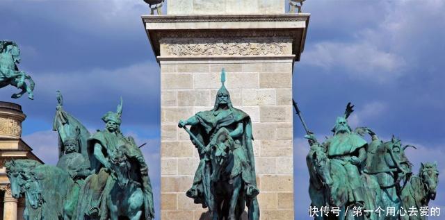 共和国|唯一建立两个社会主义政权的国家，人民生活富裕，但结局令人警醒！