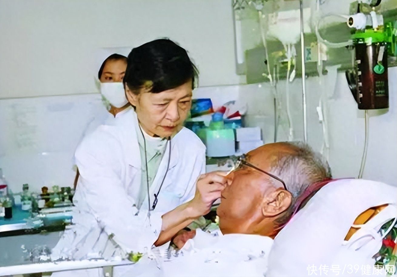 73岁肿瘤专家患癌抗癌一年后(73岁肿瘤专家患癌，抗癌一年离世，他临终前的一个反思，值得思考)