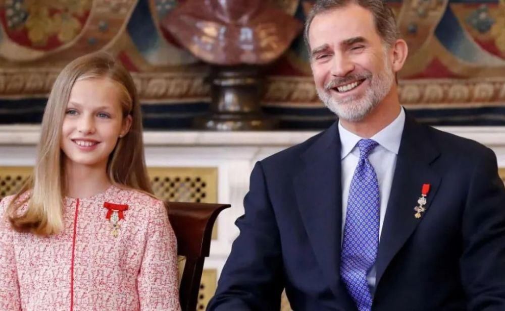 莱昂诺尔|15岁西班牙女王“养成计划”！