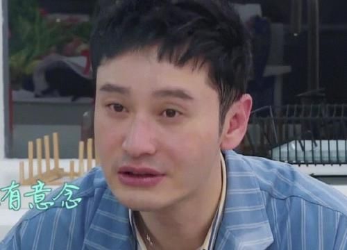  粉丝|黄晓明在《中餐厅》因流汗脱妆，看到他真是颜值后，粉丝沉默了