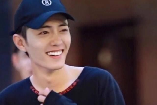  导演|肖战打破《余生》导演从业20年生活，见到“世面”却被老友气笑了