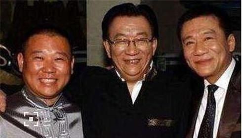  心中|高手！面对诸多网友的质疑，侯耀华：心中有佛，看谁都是佛