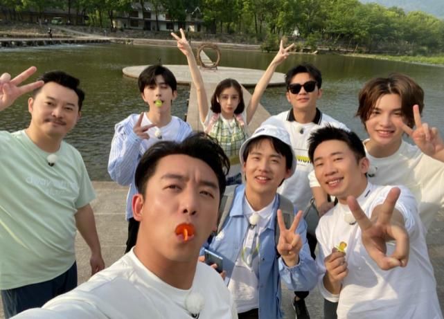 气女|《奔跑吧黄河篇》已官宣!11月份开播,网传人气女爱豆加入跑男团