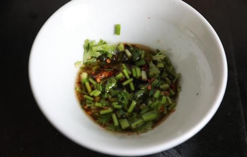  馄饨|孩子的早餐营养要跟上，三鲜小馄饨，还是很方便的