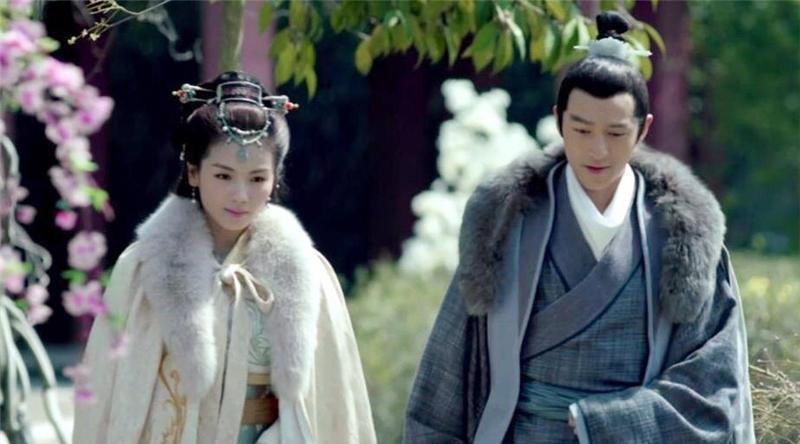 嵇康究竟是谁?他是一个古人,更是一个传奇