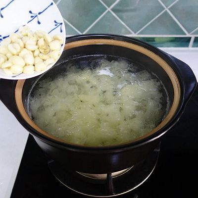  百合|木瓜莲子百合银耳羹