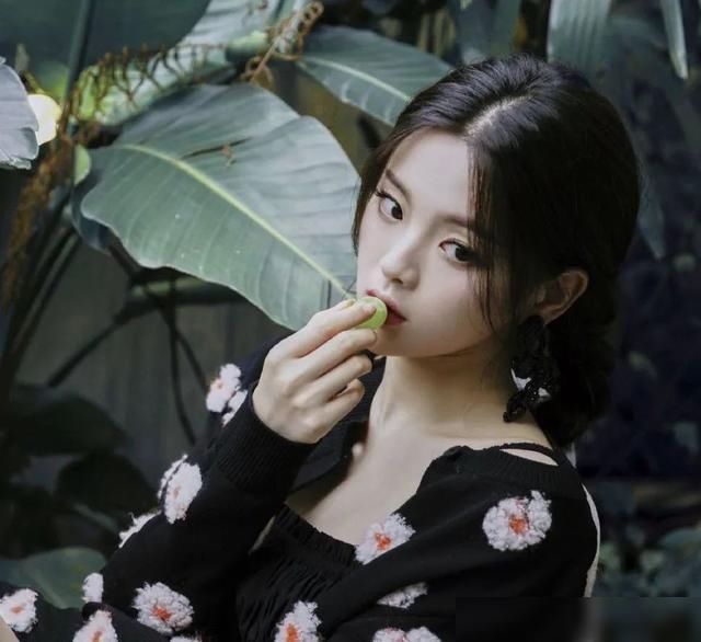  中餐厅|王俊凯杨超越要去录制《中餐厅》，前者团队很怕后者利用其炒作