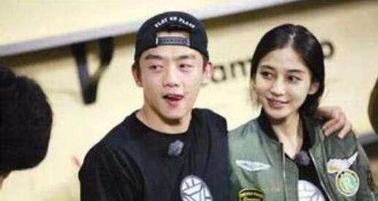 蔡徐坤|《奔跑吧》炒cp从未失手,尽管baby已婚,仍给蔡徐坤拉了别的官配