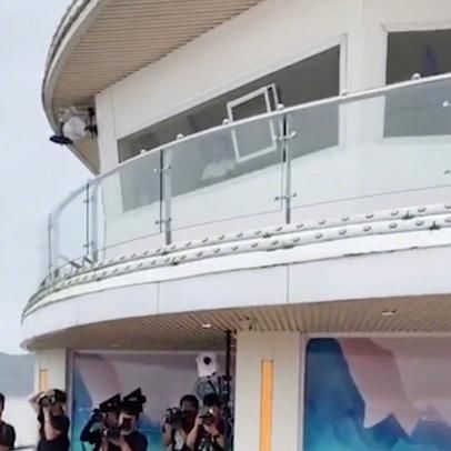  黄店长|黄晓明发长文告别中餐厅上热搜了？到底是怎么回事