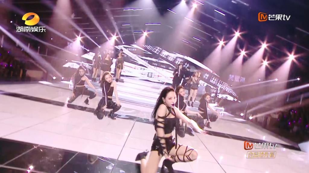  李斯丹妮|《浪姐》孟佳倒数第一，王霏霏吴昕反应剧烈，实力真的一文不值？