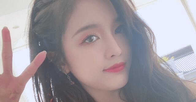  特别|吴宣仪发自拍庆祝新综艺, 看到她的颜值之后: 也太美了吧