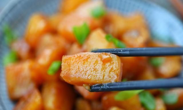 少许|这菜维C含量高,烹饪后损失小,红烧起来太香了,比肉更健康