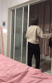  小姐姐|搞笑GIF：小姐姐，你能告诉我吗？你的身材怎么这么好啊！