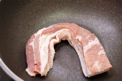 海鲜|这海鲜，以前不舍得买，今年特便宜，1斤60元，用肉焖一锅真香