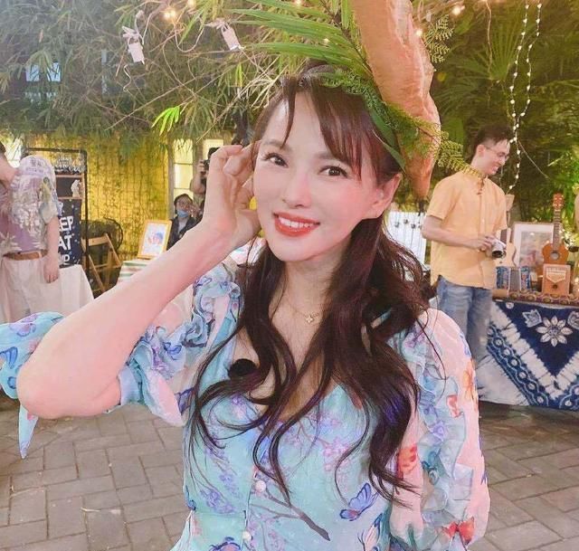  电影|即使饱受争议，52岁的伊能静，依然活出了女人的自信！