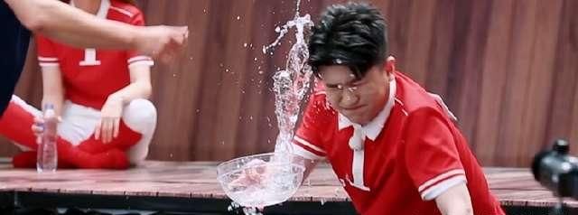 奔跑|张大大《奔跑吧》人设是“怕”?网友:我以为风向变了