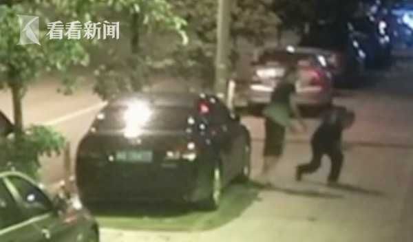  保安|男子殴打保安30分钟还扬言：我爸是公安局副局长