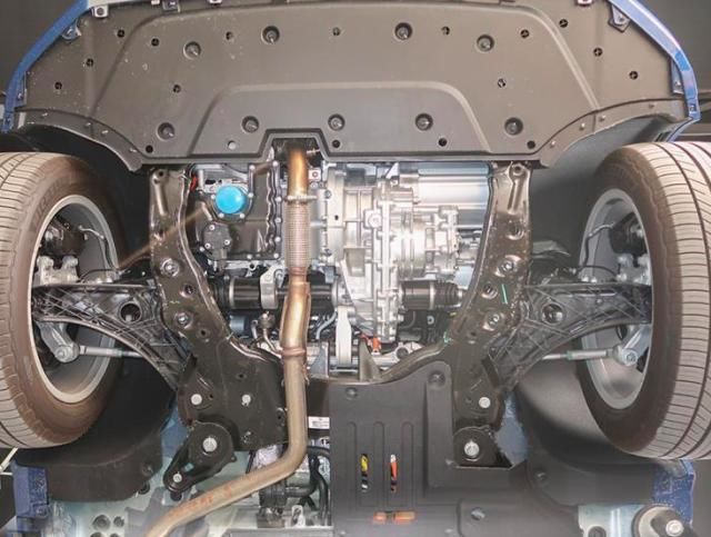  事故|理想汽车起火，官方深夜紧急回应，造车新势力安全性问题值得反思